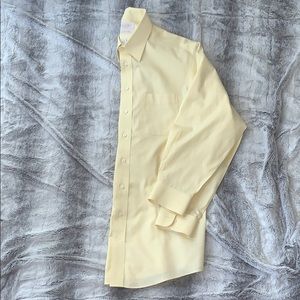 Roundtree & Yorke Gold Label Button-Down